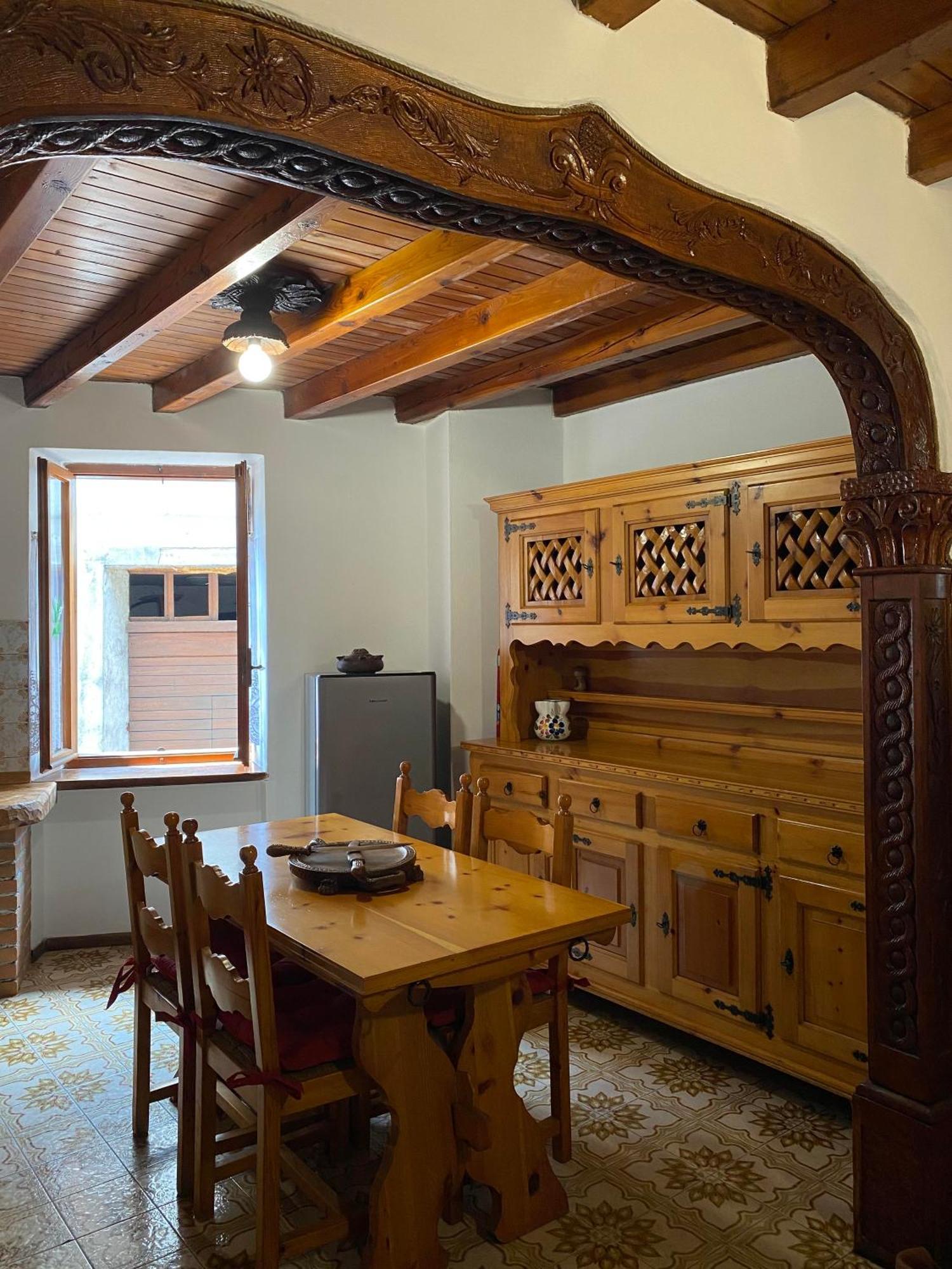 Vila Casa Nel Centro Storico Di Borno Exteriér fotografie