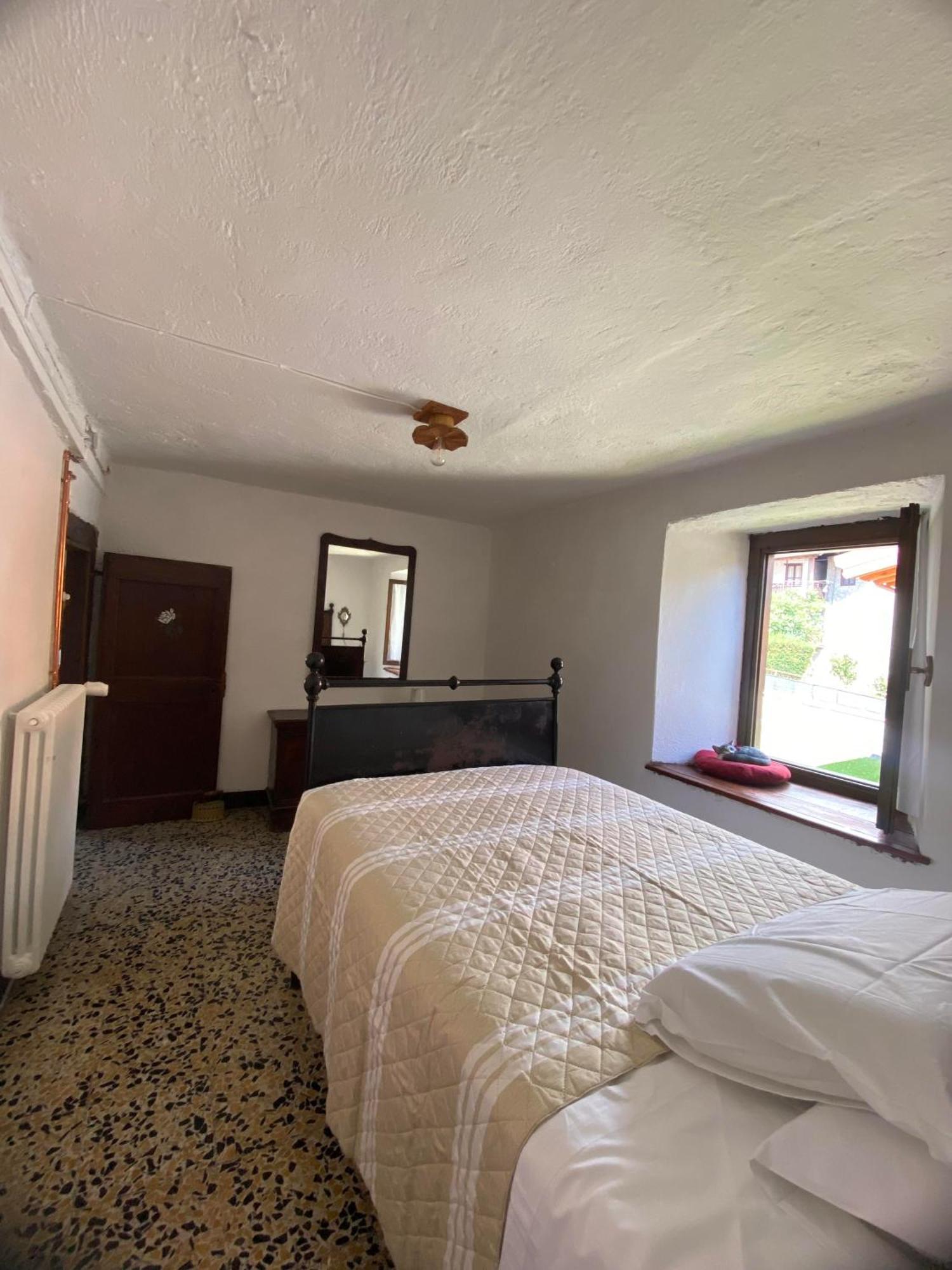 Vila Casa Nel Centro Storico Di Borno Exteriér fotografie