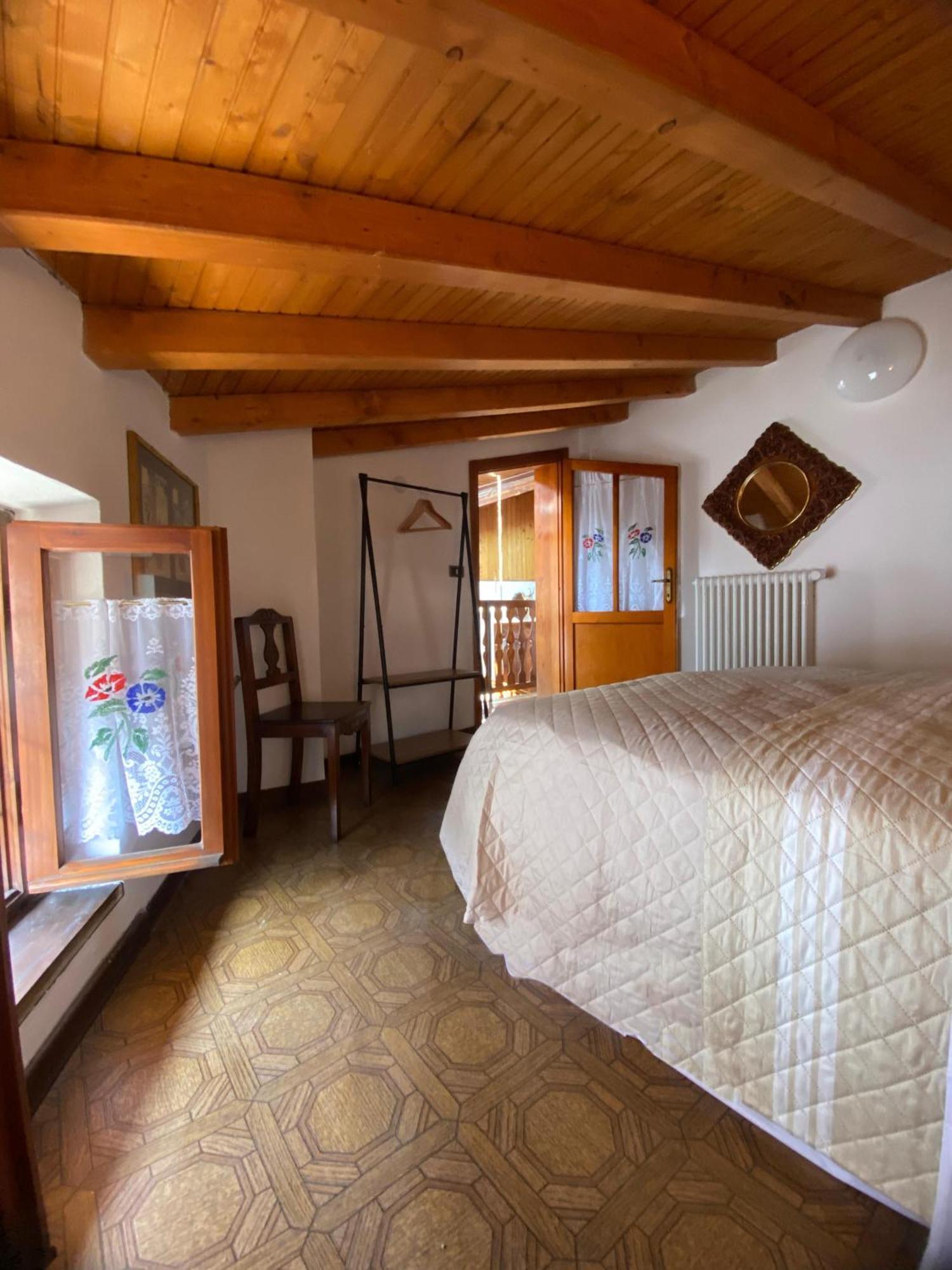 Vila Casa Nel Centro Storico Di Borno Exteriér fotografie