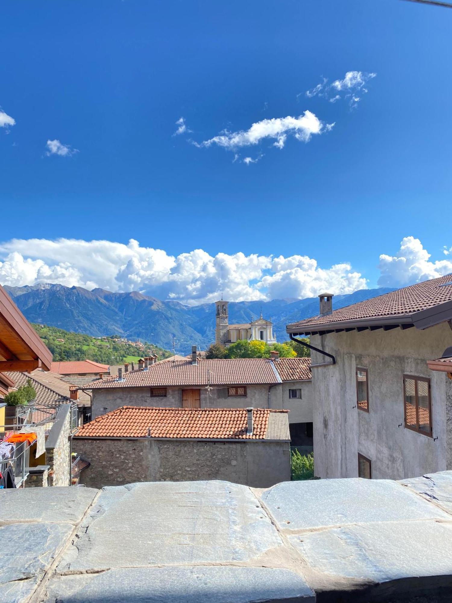 Vila Casa Nel Centro Storico Di Borno Exteriér fotografie